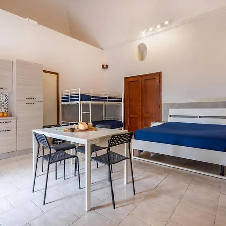 Apartman Vesuviana